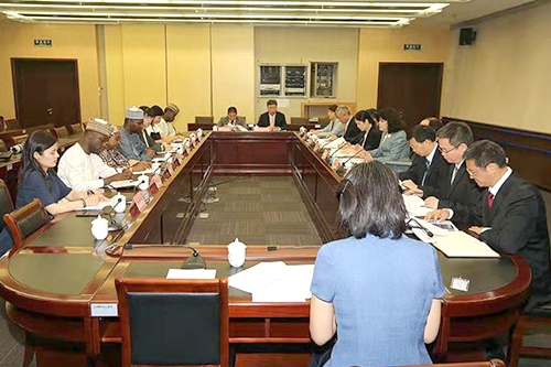 图为会见现场 图为会见现场