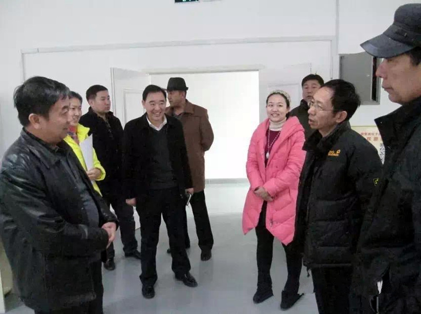 巴州残联副理事长钟祥国一行来我县电商参观指导6.jpg